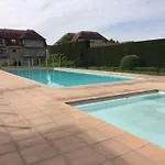 Apartment Garden Q17 - 203 With Shared Pool By Interhome