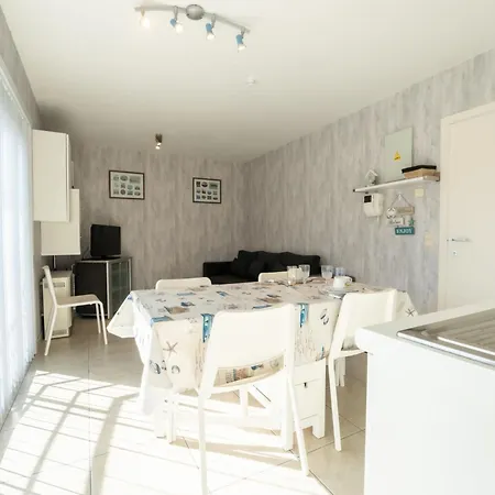 Studio Green Garden Q17 - 203 With Shared Pool By Interhome Apartamento De Haan