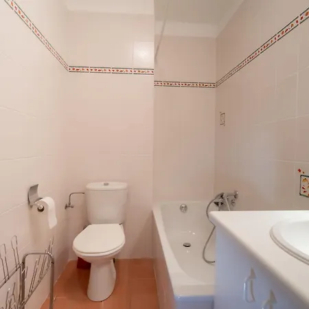 Garden Q17 - 203 With Shared Pool By Interhome *