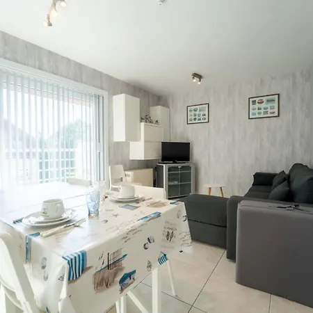 Studio Green Garden Q17 - 203 With Shared Pool By Interhome Apartamento *